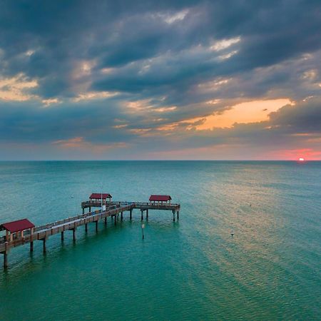 Location! Coastal Charm I 5 Min Walk To Beach, Shops & Rest Clearwater Beach Exterior photo