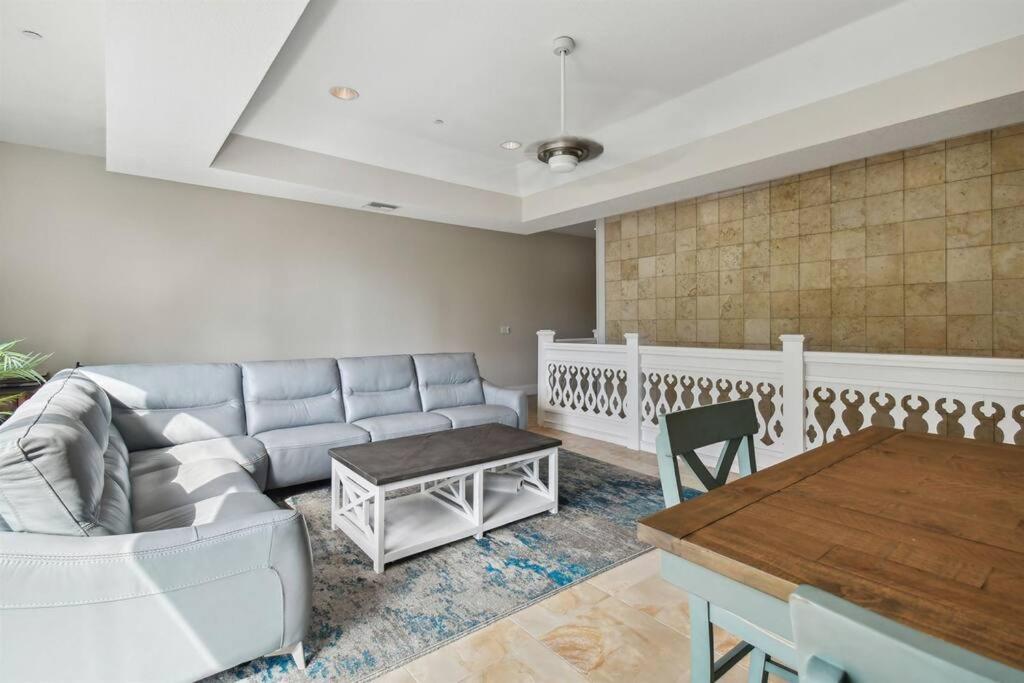Location! Coastal Charm I 5 Min Walk To Beach, Shops & Rest Clearwater Beach Exterior photo